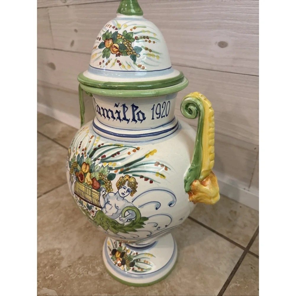 Vintage Di Camillo Biscotti 1920 Italy Hand Painted Majolica Ceramic Lidded Urn